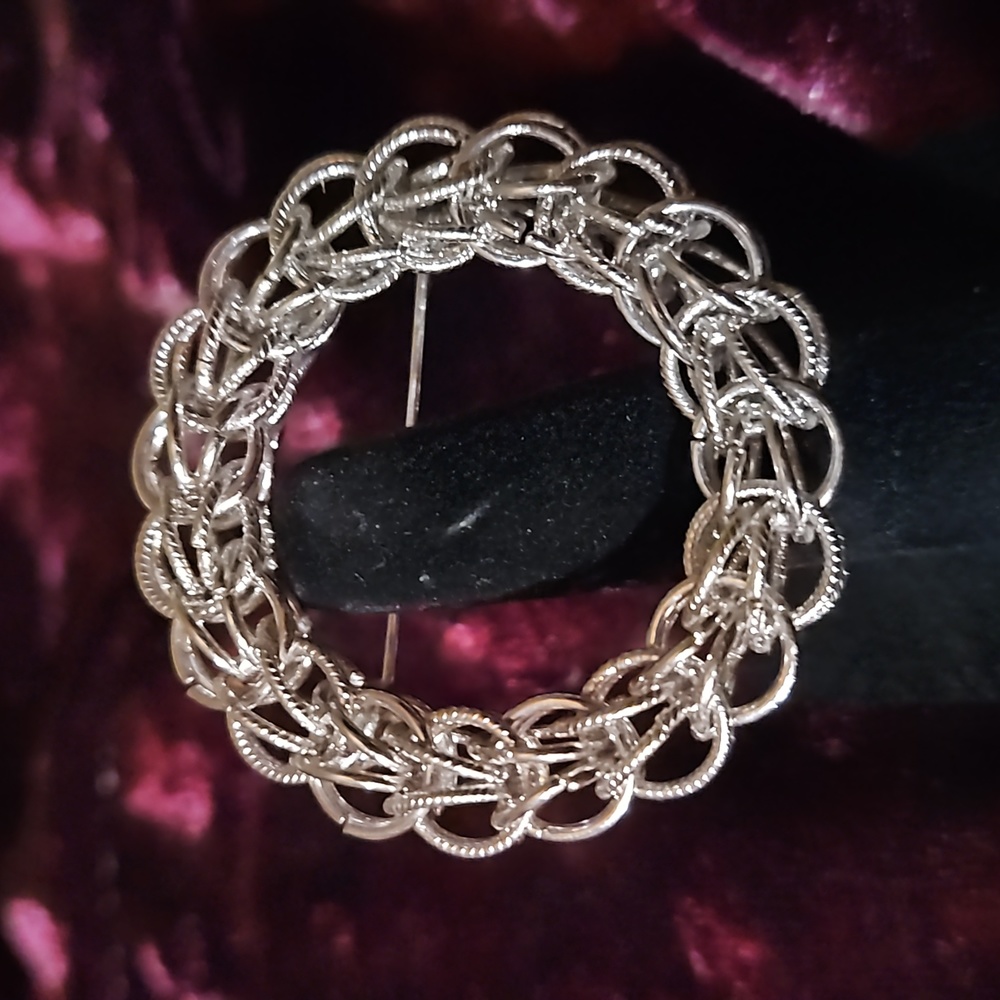 Silver Wire Coat Pin - Picture 2 of 4